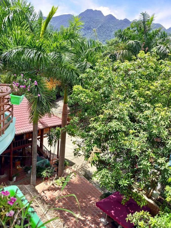 Хостел Mai Chau Mountains Экстерьер фото